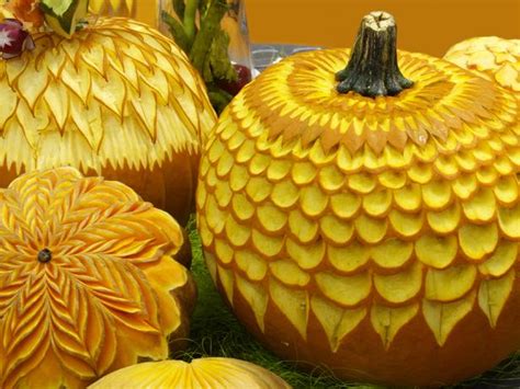 Chic Antique Blog Inspiring Pumpkin Carvings
