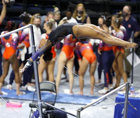 top ranked florida gators gymnasts win at least share of sec regular season title