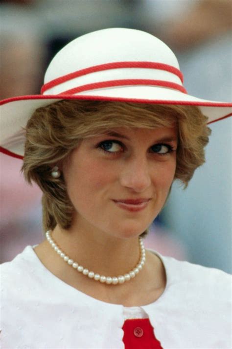 Princess Diana Was Beloved By Hollywood — Here Are 7 Of Her Most Famous