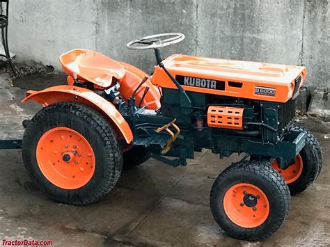 Kubota B6000 Tractor Photos Information