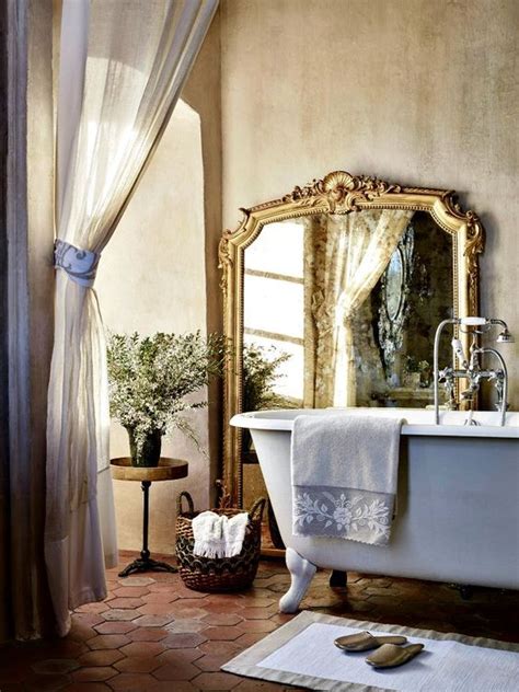 A country home can be decorated in a number of different styles. 15 French Country Bathroom Décor Ideas - Shelterness