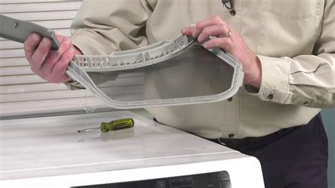 Samsung Dryer Repair - How to Replace the Lint Screen (Samsung # DC61