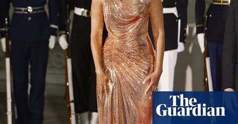 Michelle Obamas 10 Best Fashion Moments In Pictures Fashion The