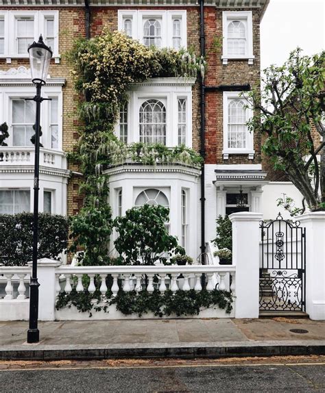 Pin By Karen Shooter On Houses I Love London House Townhouse