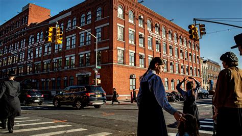 Share Your Stories About Education in Orthodox and Hasidic Schools