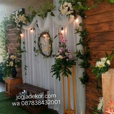 Contoh cv curriculum vitae (resume) untuk lamaran kerja atau profesional, menggunakan bahasa indonesia dengan desain yang menarik. INSPIRASI DEKORASI UNTUK AKAD NIKAH JOGJA | LAMARAN RUSTIC ...