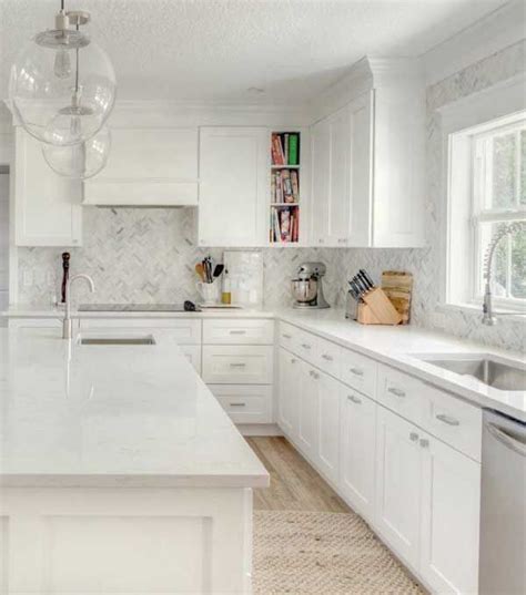 20 White Kitchen Cabinets With White Quartz Countertops