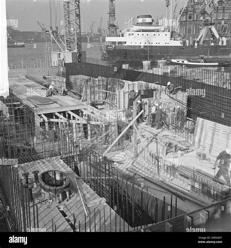 Caisson Under Construction Hi Res Stock Photography And Images Alamy