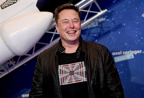 Elon musk sets out starlink goals. Visão | Elon Musk, fundador da Tesla, é o homem mais rico ...