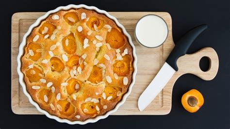 La Recette De La Tarte Amandine Aux Abricots De Cyril Lignac Femme