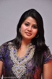 Sexy Actress Sangeetha Latest Photos