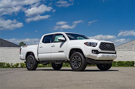 Toyota Tacoma Brings Toughness And Reliability To A Stylish New Level