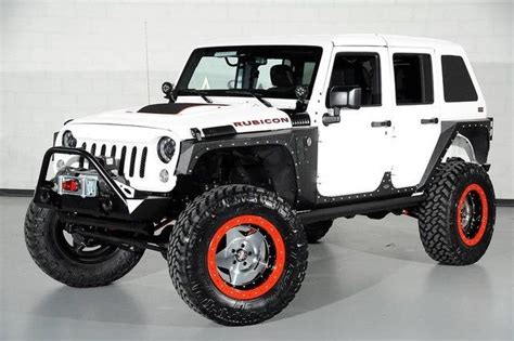 2016 Jeep Wrangler Unlimited Rubicon Custom Lifted