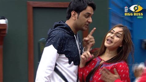 Bigg Boss 11 Episode 4 Shilpa And Vikas Fight Gets Dirty