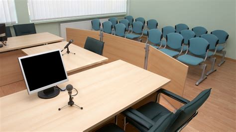 8 Most Important Features Of Courtroom Holding Cells