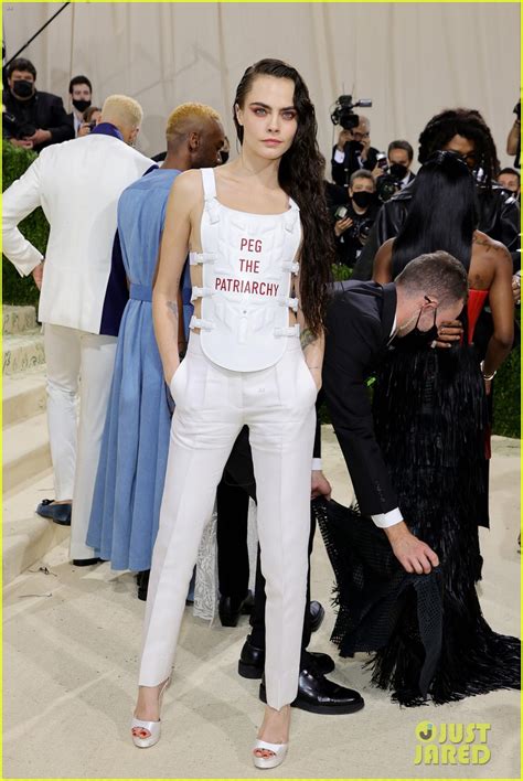 Cara Delevingnes Met Gala 2021 Look Says Peg The Patriarchy She Explains What That Means To