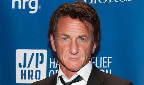Sean Penn Watched Isis Beheadings Because We Dont See Real Violence