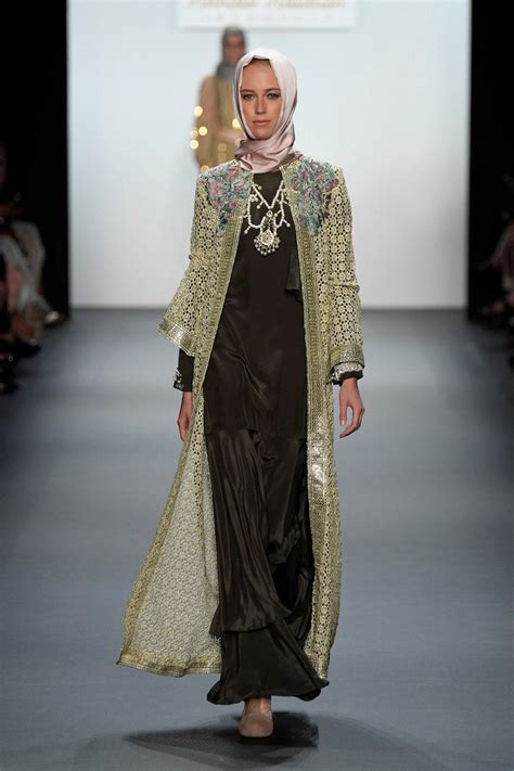 the first all hijab runway show just happened at new york fashion week by ummah wide ummah wide