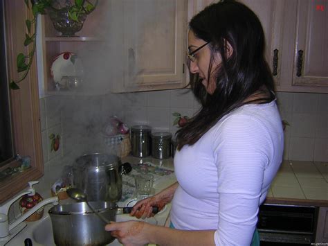 Pictures Of Decent Housewives In Kitchen