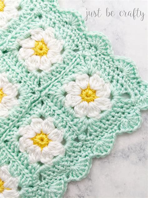 Dainty Daisy Granny Granny Squares How To Join And Add A Border