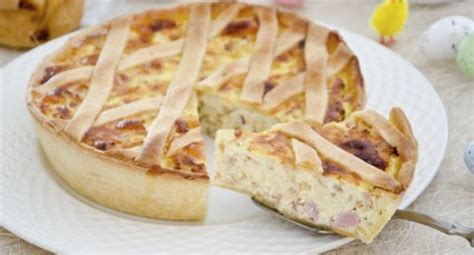 Check spelling or type a new query. Da non perdere la ricetta della pastiera salata, la ...