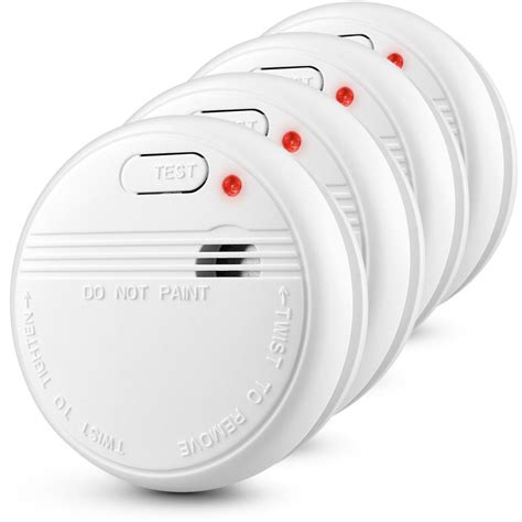 Si el detector de humo se conecta por cables a un sistema de seguridad monitoreado, asegúrate de notificar si el detector funciona correctamente, el humo de los fósforos debe activar la alarma. Los mejores detectores de humo | Blog Monitorizo