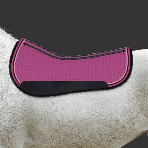Lammfellpad oder lieber lammfell schabracke? MATTES Lammfellpad round fuchsia / violett - Sattelpad ...