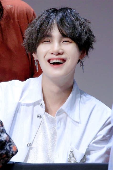 10 Photos And GIFs Of BTS Suga S Precious Gummy Smile To Brighten Your