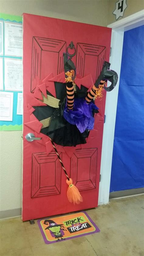 Diy Halloween Door Decorations Halloween Classroom Decorations
