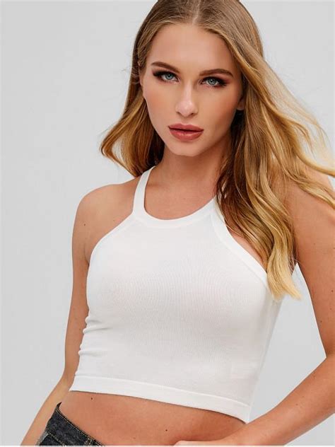 24 Off 2021 Solid Color Crop Tank Top In White Zaful