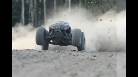 Nominally it is 1/12th scale, however, its dimensions more closely match those of a 1/10th car (arguably due to the fact that a monster truck is a big car in. The brutal power of Savage XS flux - YouTube