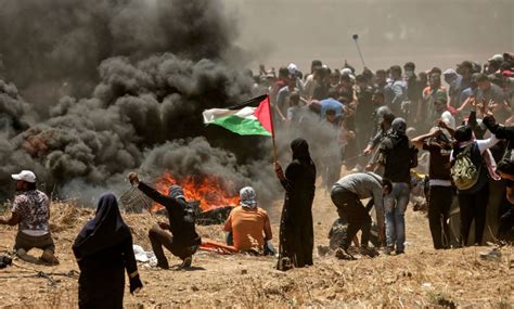 El conflicto entre palestina e israel es legendario, y ha ocurrido desde siglos atrs. "Sobrevivimos con lo que nos dan las ONG y los vecinos ...