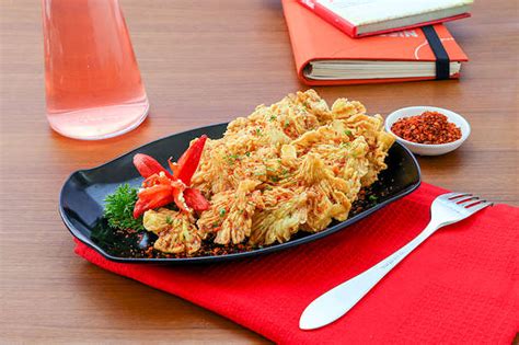 / 7 resep kripi ala rumahan yang mudah. Jamur Tepung Kripi - Resep Jamur Crispy Tepung Panir Oleh ...