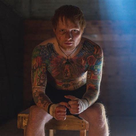 Explore ed sheeran's tattoos with this interactive tat map. I wouldn't mind fighting you Ed!!! 😍😍😍 | Cantores, Edinho ...