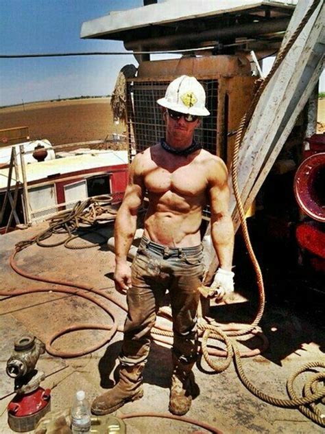 Pin By Lucas On Oilfield Working Man Men In Uniform
