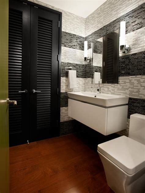 Choosing interior design for bathroom: Modern Bathroom Design Ideas: Pictures & Tips From HGTV | HGTV