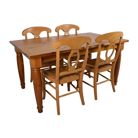 From furniture to home decor, we have everything you need to create a stylish space for your family and friends. 73% OFF - Pottery Barn Pottery Barn Dining Room Table with ...