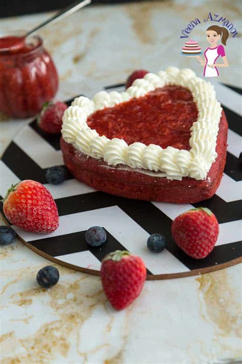 Use an electric whisk, (very slowly to start with to avoid flour in your hair and up your nose), then increase the speed and mix all the ingredients together until soft and fluffy. Red Velvet Cake Mary Berry Recipe - Vegan Red Velvet ...