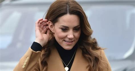 Kate Middleton Turns Up To Banned Vigil To Pay Respects To Sarah Everard Birmingham Live