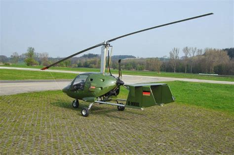 Along with underlord, gyrocopter does not have 1800 vision like other heroes in dark moon. PolishAircraftBlog: The Xenon gyrocopter