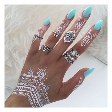 It was taken at my home. | Henna nails, Nail jewelry, White henna
