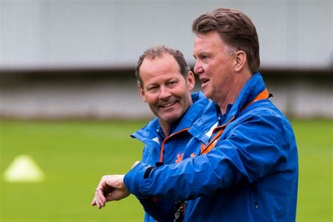 At club level, he served as manager of ajax, barcelona, az alkmaar, bayern munich and manchester united. Louis Van Gaal foto - FCUpdate.nl