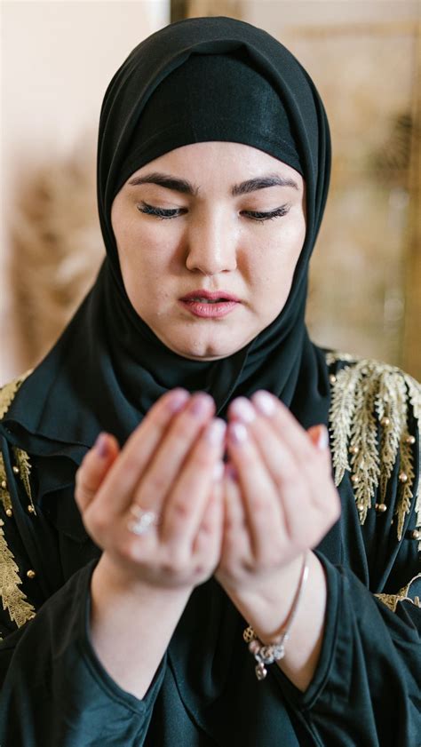 Memahami Hukum Bacaan Idgham Bighunnah dalam Ilmu Tajwid, beserta