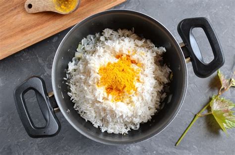 The post has been updated as of june 14, 2018 with new photos, text and improved recipe instructions. Vegan Turmeric Coconut Basmati Rice Recipe - Cook.me Recipes
