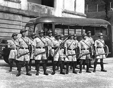 Singapore Trails Singapore Police The Gurkhas Of Mount Vernon