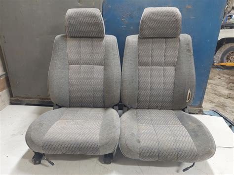 Toyota 4runner Oem Front Seat Set Driver And Passenger Gray Cloth 90 95