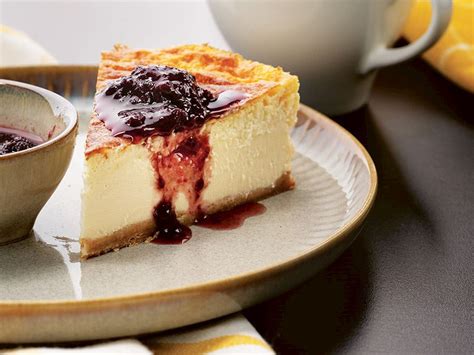 Lurra takes its influence from the traditional charcoal and wood grills erretegia found all over the basque country. SAN SEBASTİAN CHEESECAKE TARİFİ - Tarif UstasıTarif Ustası