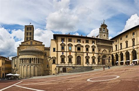 Abside de l'église santa maria della pieve. 11 Top-Rated Attractions in Arezzo & Easy Day Trips ...