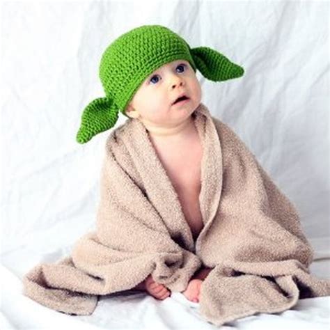 Knitted Baby Yoda Hat Pattern