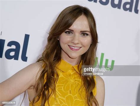 Actress Tara Lynne Barr Attends The Premiere Of Hulus Casual At